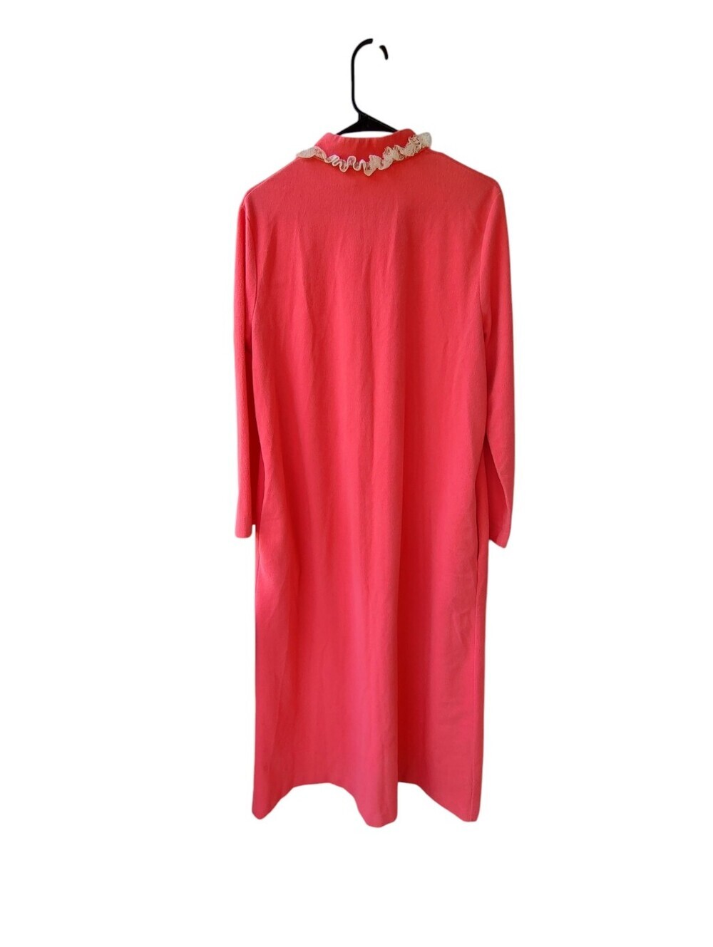 Vintage Coral Button-Front Embroidered Robe with Ruffle Trim - Picture 6 of 6